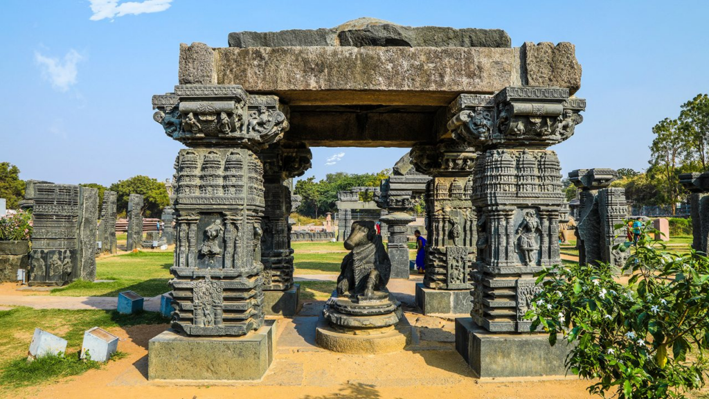 Top Tourist Places in Warangal, Telangana Ancient Fort for Warangal