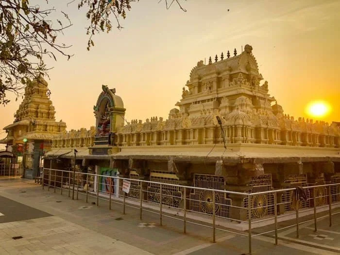 Top Tourist Places in Warangal, Telangana Best time to visit Bhadrakali Temple Warangal